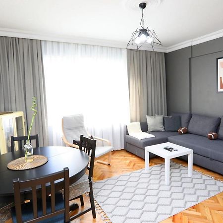 Stylish And Central Flat In Kadikoy Istanbul Exterior photo