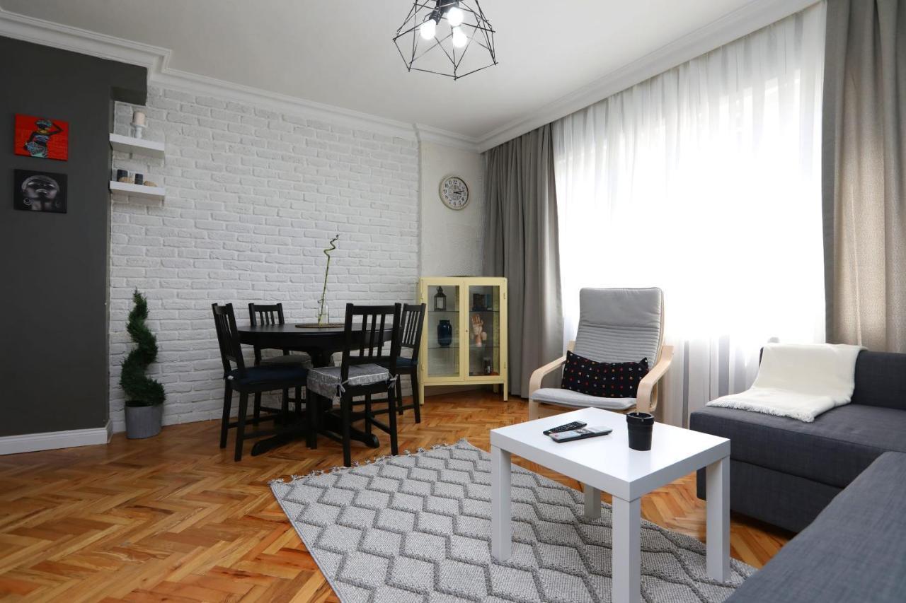 Stylish And Central Flat In Kadikoy Istanbul Exterior photo