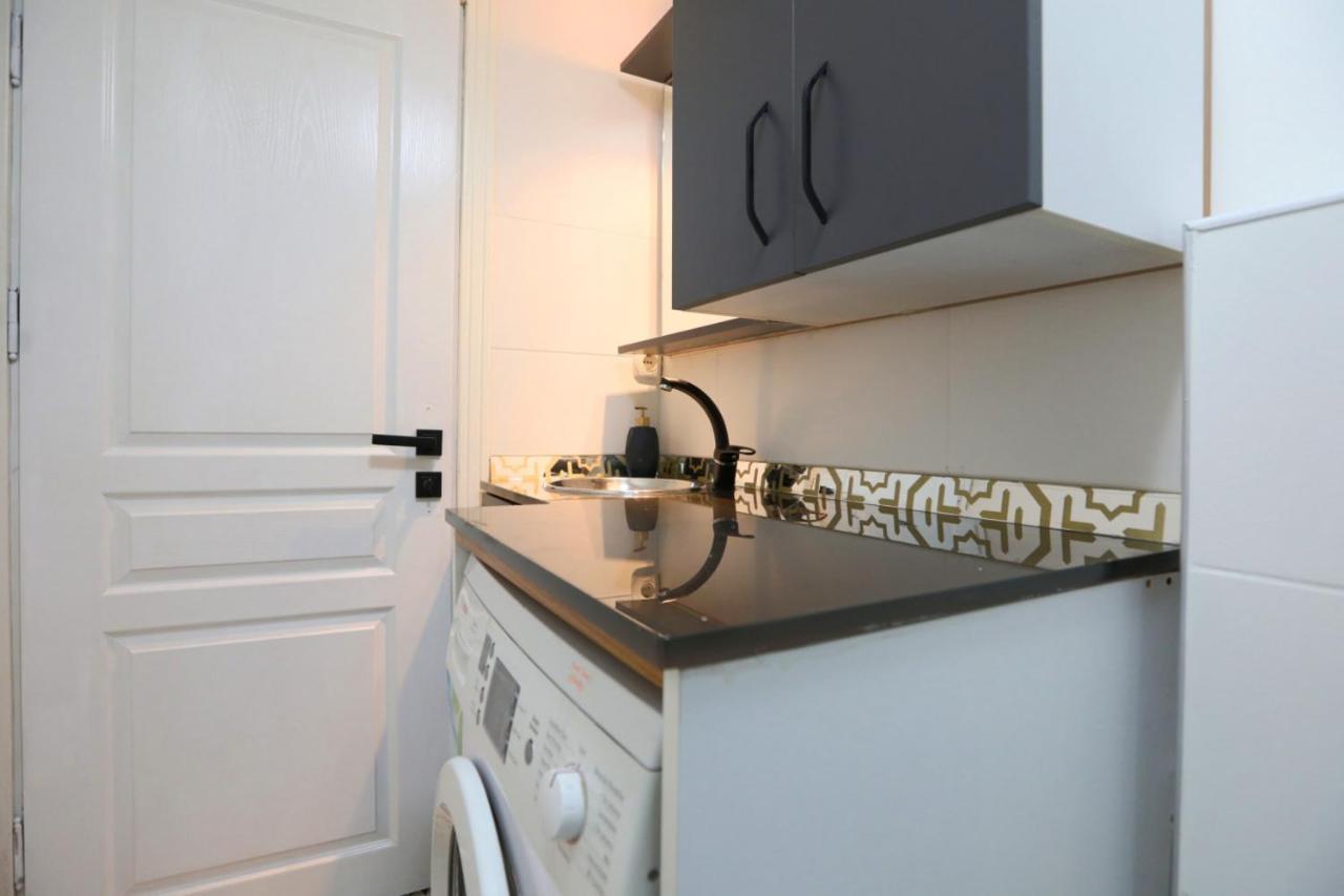 Stylish And Central Flat In Kadikoy Istanbul Exterior photo